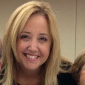 Meet your Posher, Elise